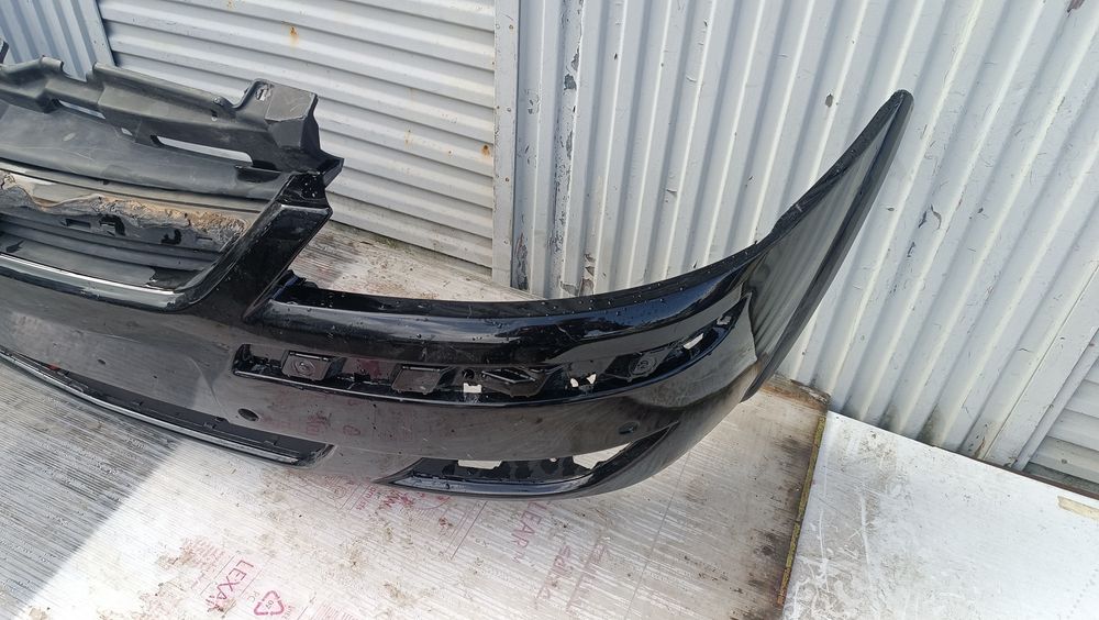 Vendo parachoque de frente Opel corsa C ano 2000