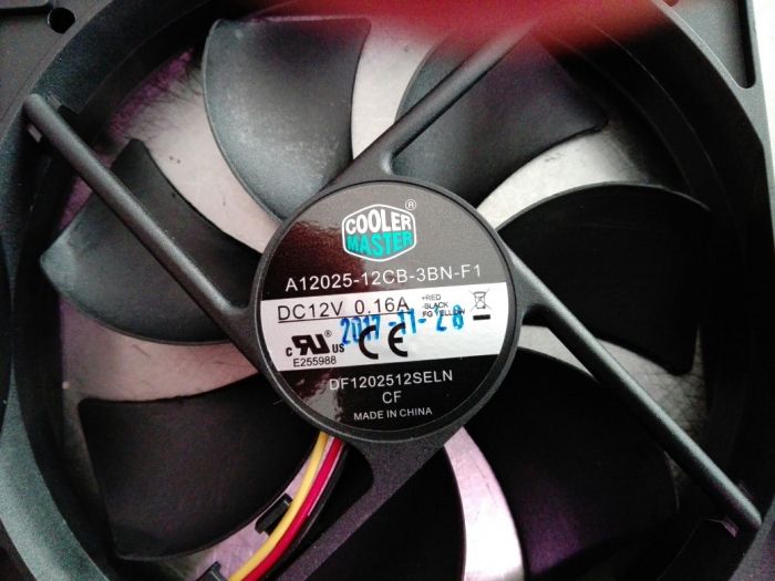 Ventoinha Cooler Master. NOVA.