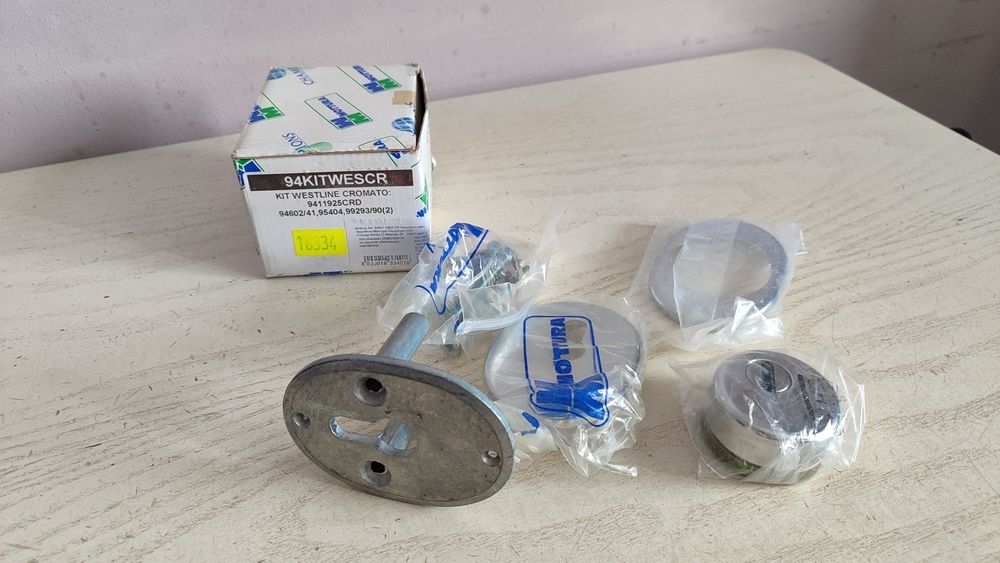 Продам броненакладка MOTTURA хром
