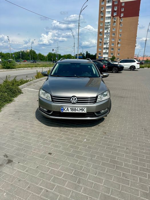 Авто Passat b7 2.0 tdi
