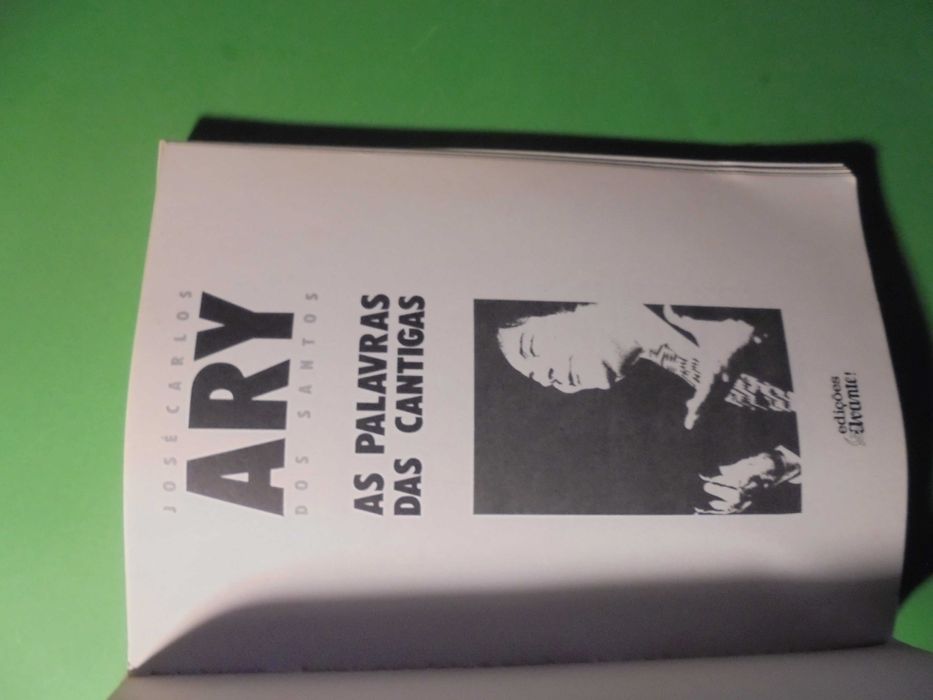 Santos (José Carlos Ary dos);As Palavras das Cantigas