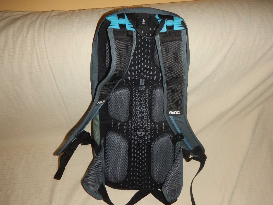 Plecak rowerowy evoc cc 10l