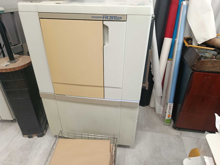 Máquina Impressão Duplicadoras RISO FR3910 EP
