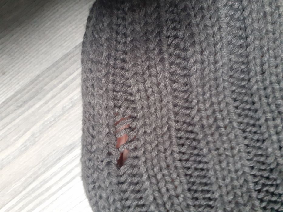 Sweterek chłopięcy