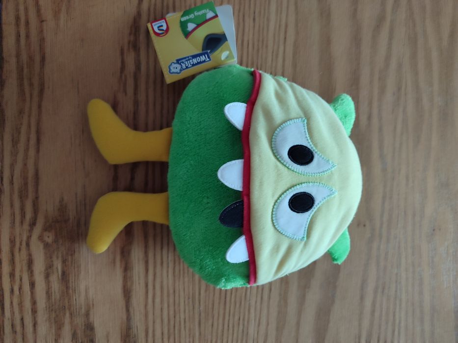 Іграшка монстр прикраса в автомобіль.