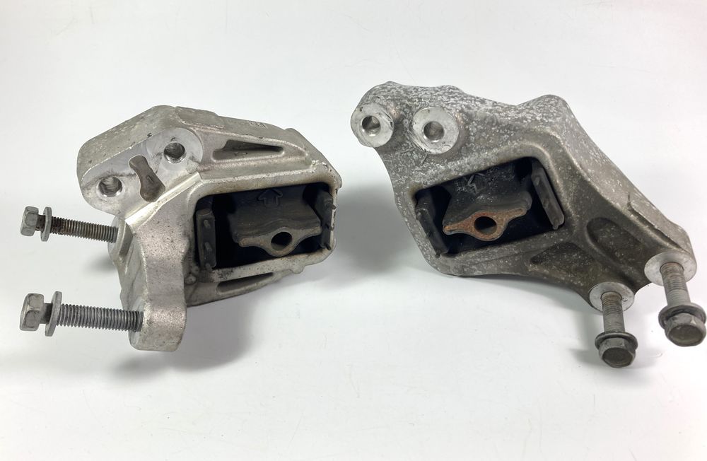 Ram 1500 TRX poduszka poduszki łapa silnika 2021-24