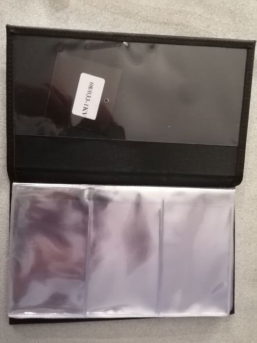 Nowy skórzany elegancki  wizytownik z logo z Litwy, na prezent