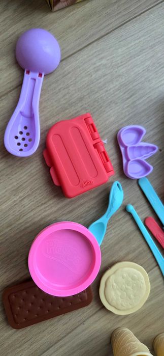 Ciastolina Play-doh magiczna lodziarnia