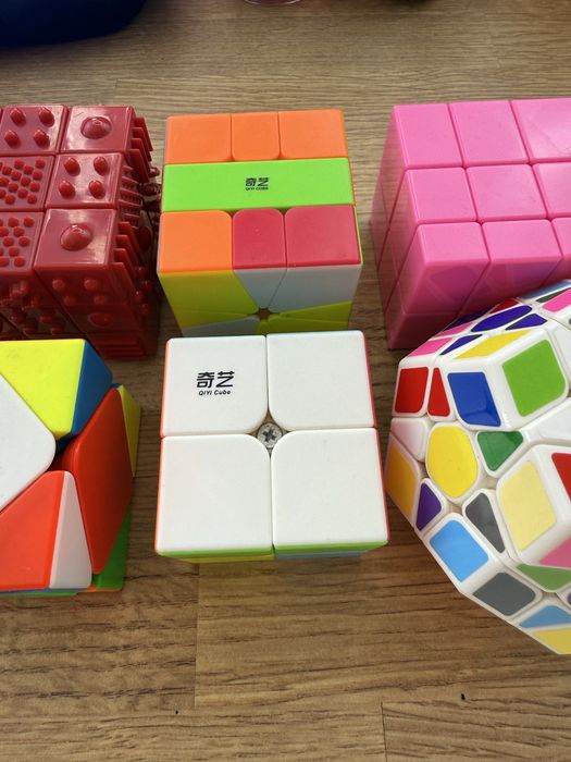 Kostki do ukladania, zestaw speedcubing