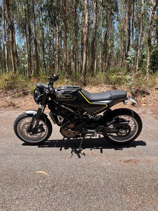 Husqvarna Svartpilen 401