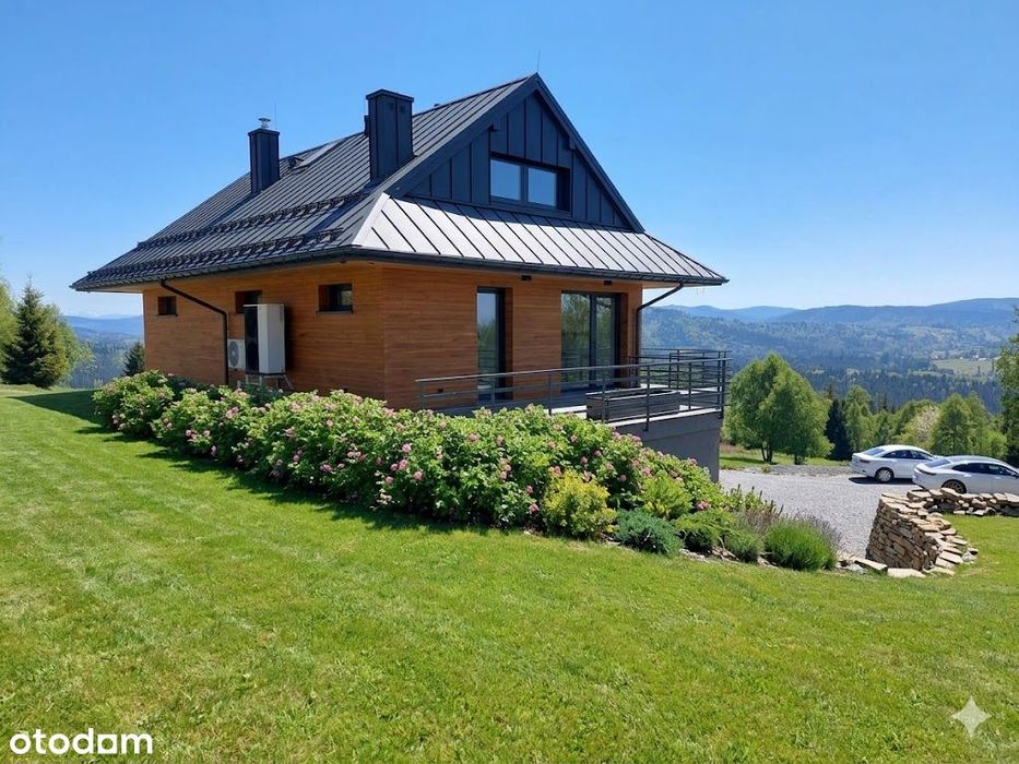 Nowoczesny dom z panoramicznym widokiem na Tatry – Koniaków