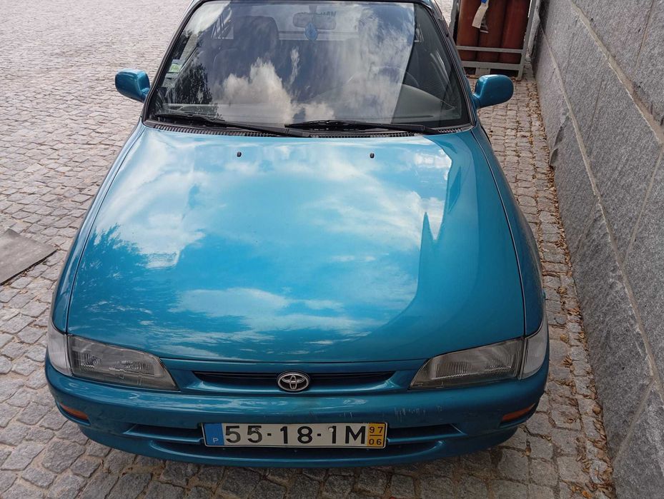 Toyota Corolla Starvan 2.0D (1997) – Fiabilidade Imortal – 210.000km