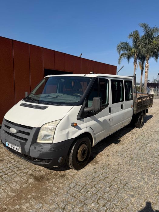 Carrinha Ford Transit Cabine Tripla