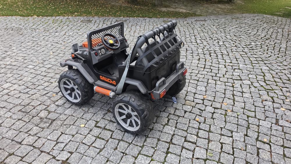 Auto na akumulator gaucho peg perego