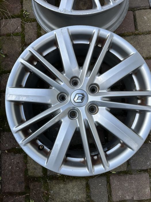 Диски Gt R17*114.3*5  Renault