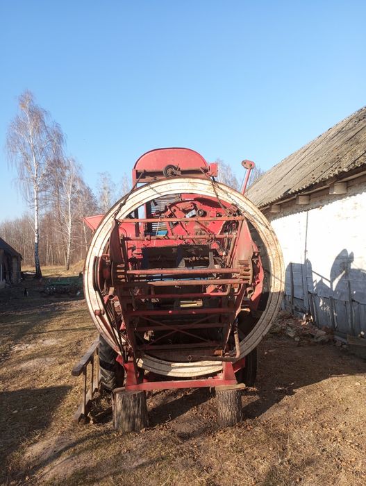 Попадаєця комбайн картопляний