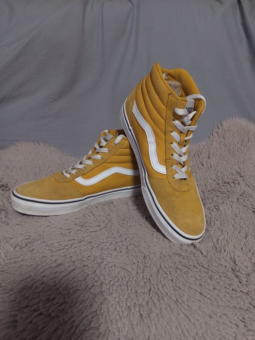 Оригінальні кросівки Vans