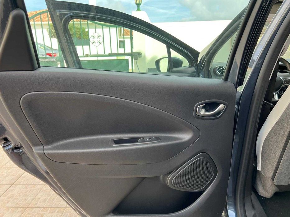 Renault zoe 2020 109cv 52kw c/bateria propria