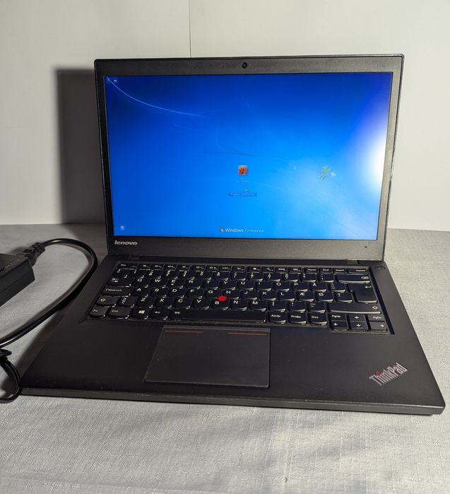 Lenovo ThinkPad T440S  8gb ram i5 120gb SSD bateria 2,5h Windows 7