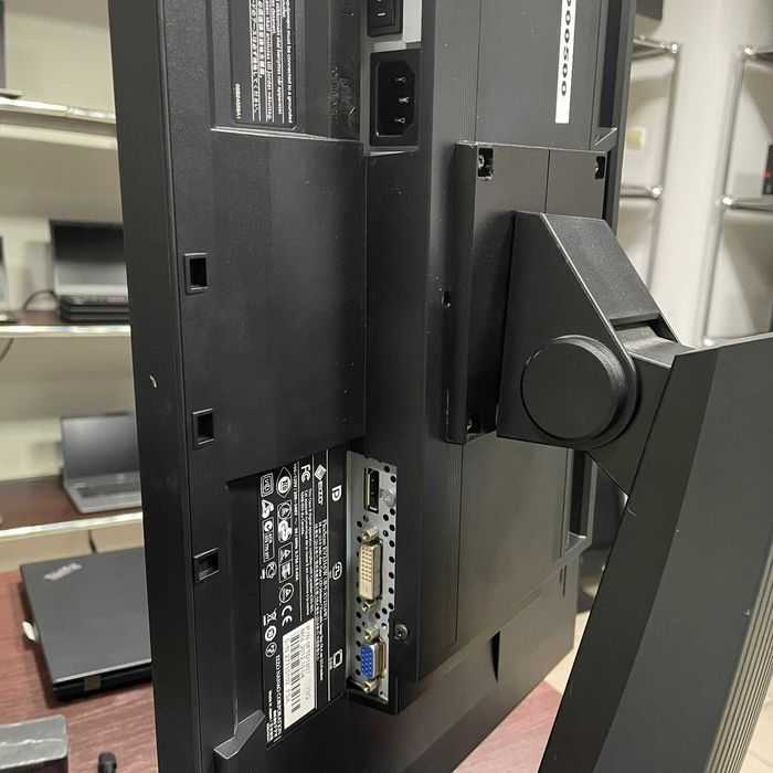 Monitor EIZO 23" EV2316W 1920x1080p TN Klasa B