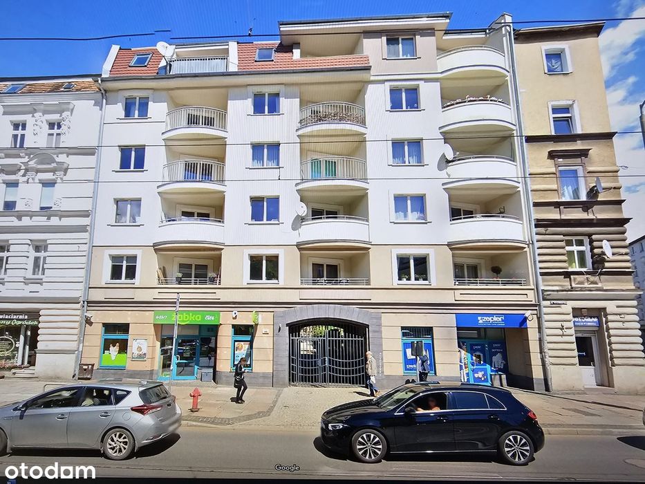 Mieszkanie centrum 4 sypialnie 2 łazienki 2 miejsca w garażu