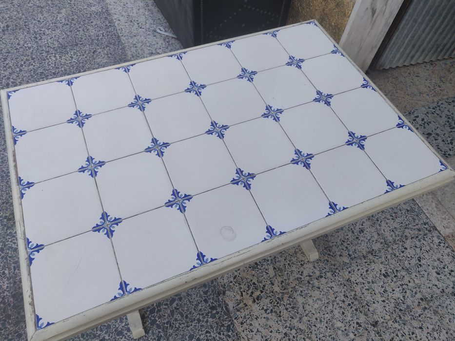 Mesa de azuleijos