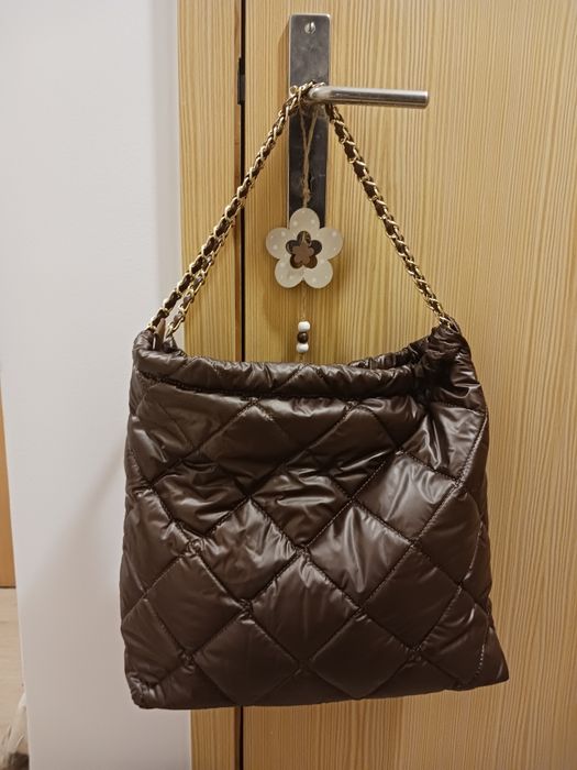 Mala Bourdeaux com alça com correntes