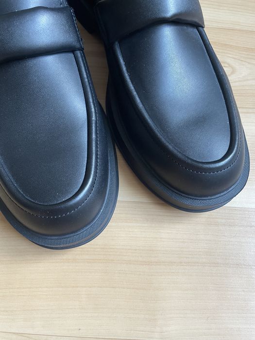 Продам туфлі, лофери hugo boss. 28,5см