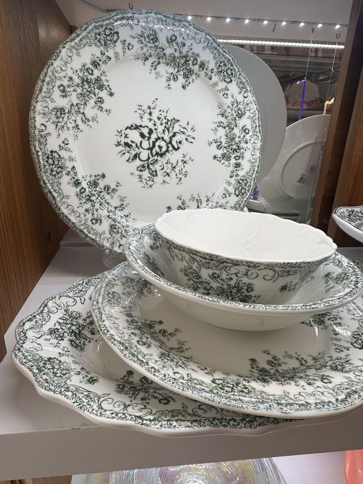 Посуда порцелянова