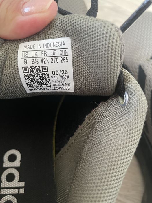 Buty Adidasy, 42 2/3