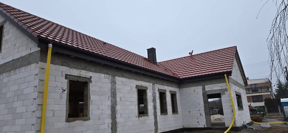 Pokrycia dachowe-Podbitki - Dachy bez problemów – szybki montaż i dobra cena