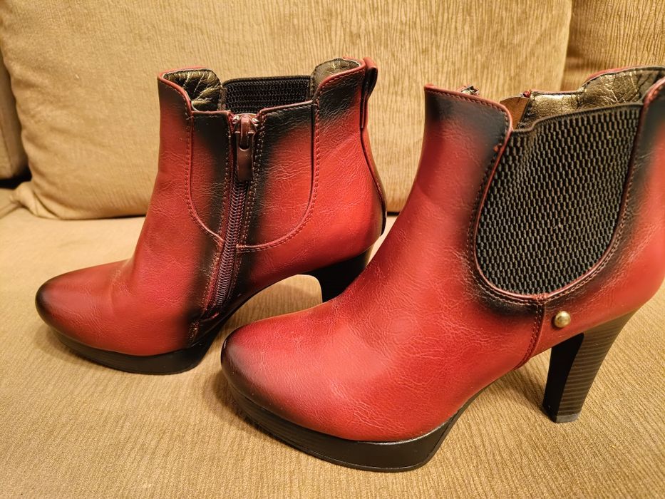 Kozaki Jes rozmiar 36