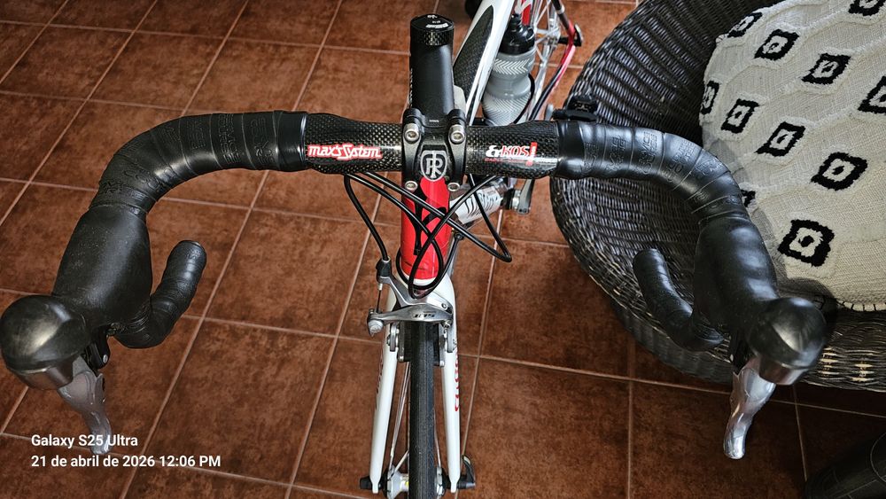 Bicicleta wilier triestina monocoque system