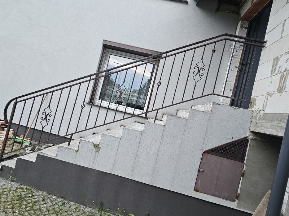 Balustrada barierka schodowa zewnętrzna