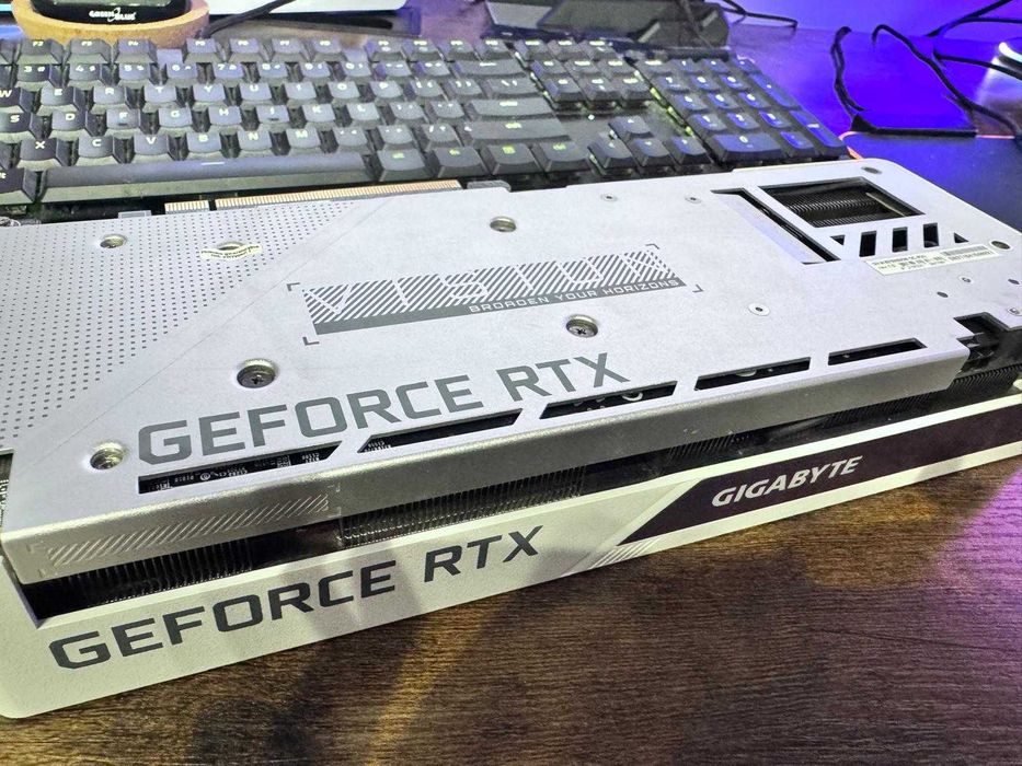 RTX 3070 Gigabyte OC VISION  8 GB 2 letnia BOX