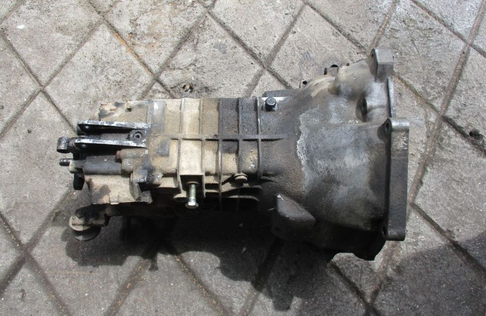 Caixa velocidades BMW E36 316 5 velocidades
