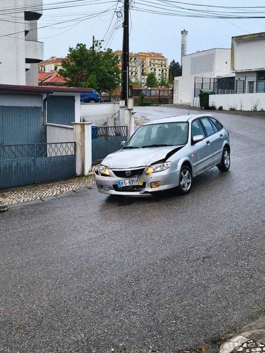 Viatura batida frontal