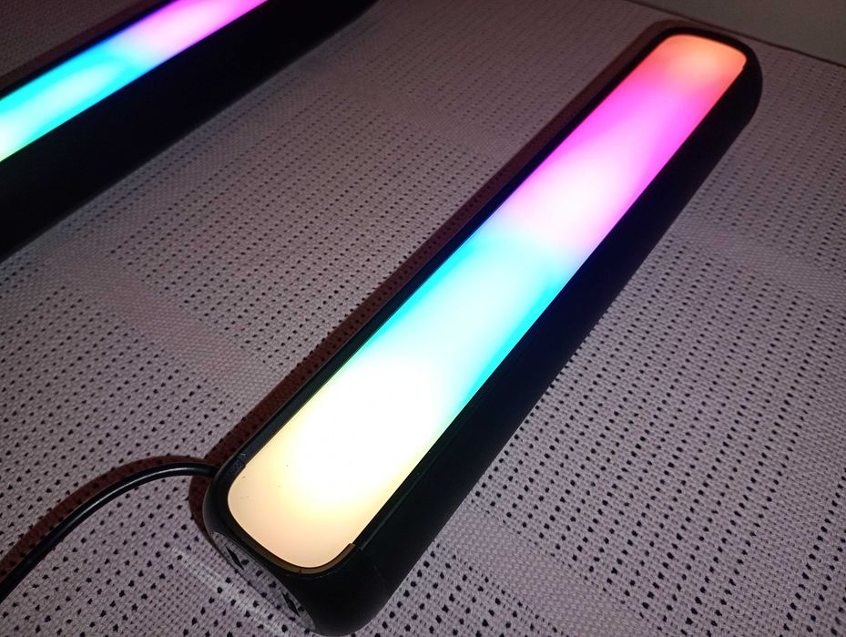Розумні світлодіодні RGB-панелі Tuya Smart LED (WDW-01) з Bluetooth/Wi-Fi