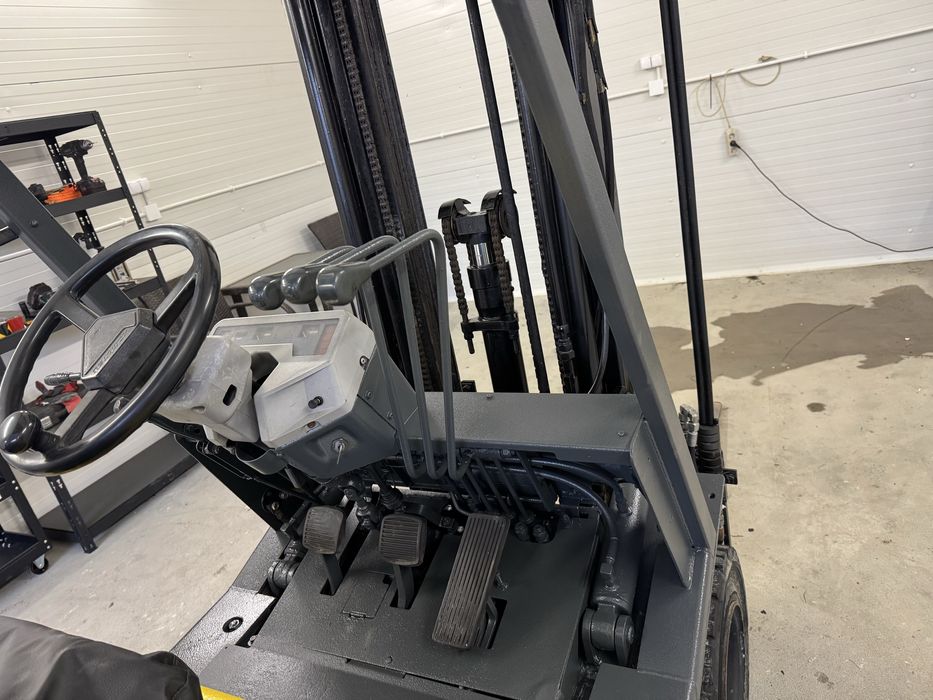 Wózek widłowy komatsu