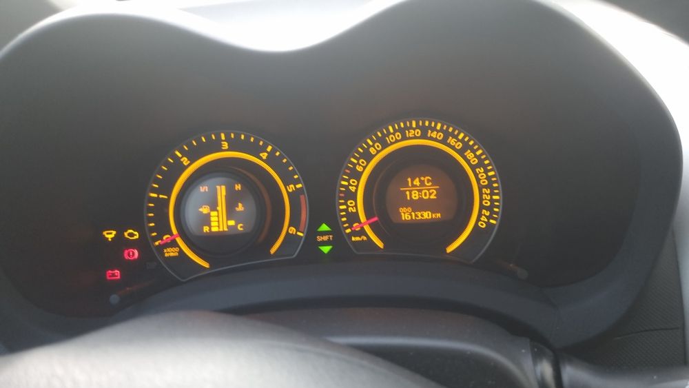 Toyota Auris 1.4 D-4D 2008 – Económico, Fiável e Bem Estimado