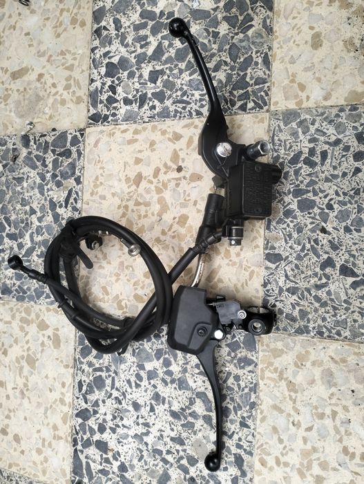 Peças da Cb125 F