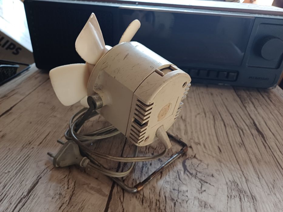 Wiatrak radziecki PRL wentylator