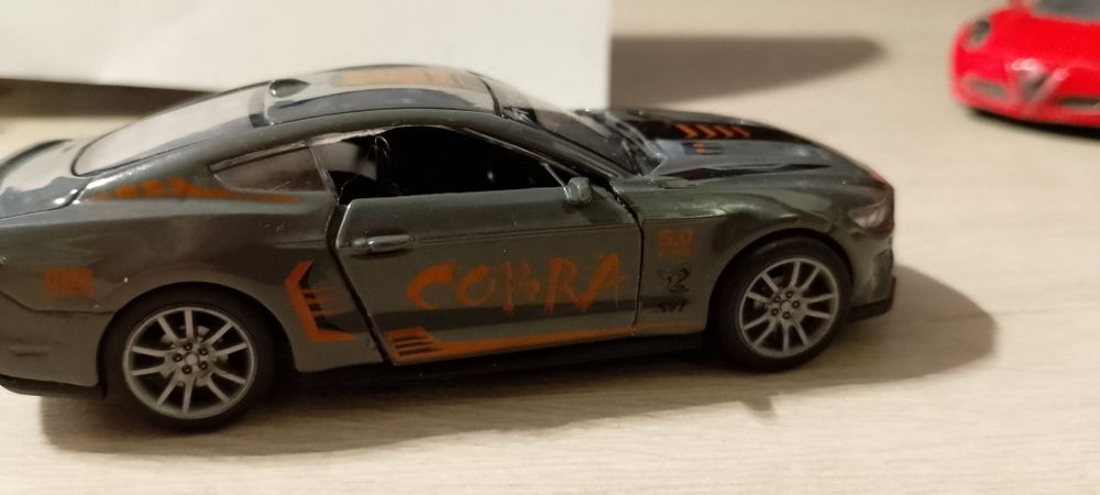 Продаємо іграшки