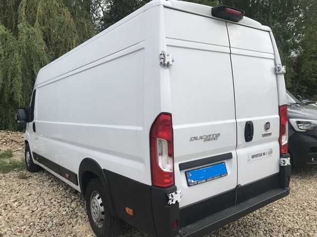 Wynajem autolaweta, bus Fiat Ducato, VW Transporter,VW Carawella