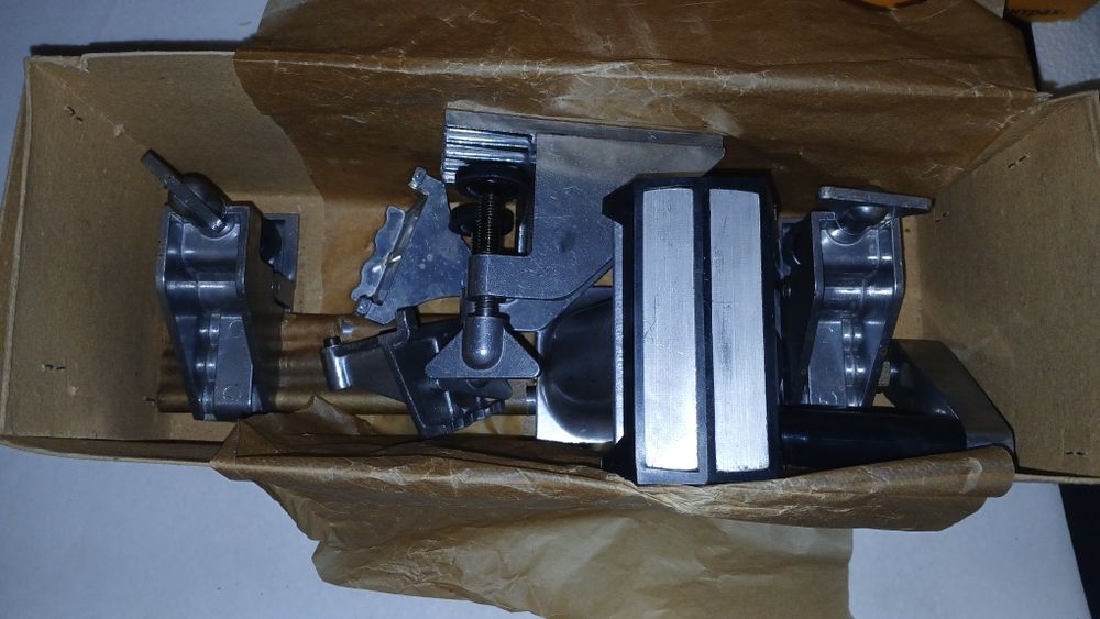 Столярные тиски Спрут.110