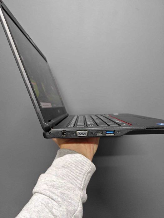 40 ШТУК Ноутбук Fujitsu E5411 •i3‑1115G4•8GB DDR4•256GB SSD