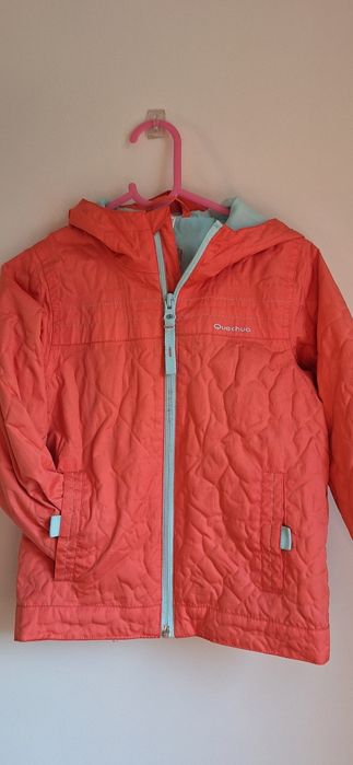 Kurtka wiatrówka Quechua r.104
