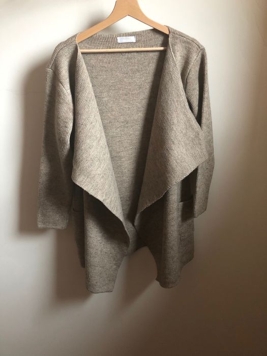 Beżowy kardigan Megi M