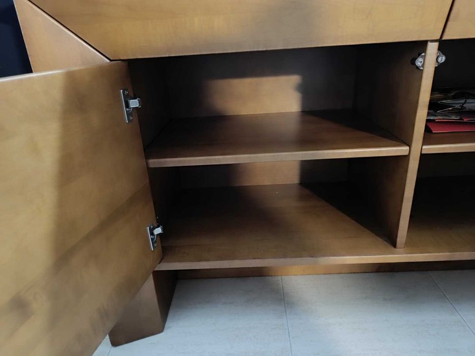 Conjunto de Móveis de Sala/Jantar Cerejeira-Estado Novo (2 Aparadores)