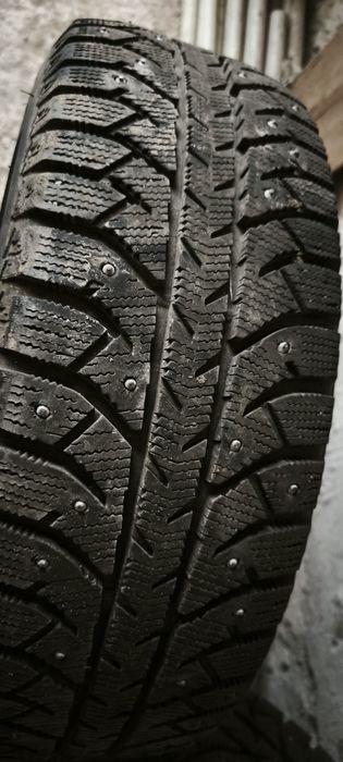 Комплект шини Bridgestone Ice Cruiser + диски титанові